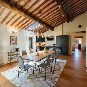 Casa vacanze Casanova Di Campriano, Lupompesi